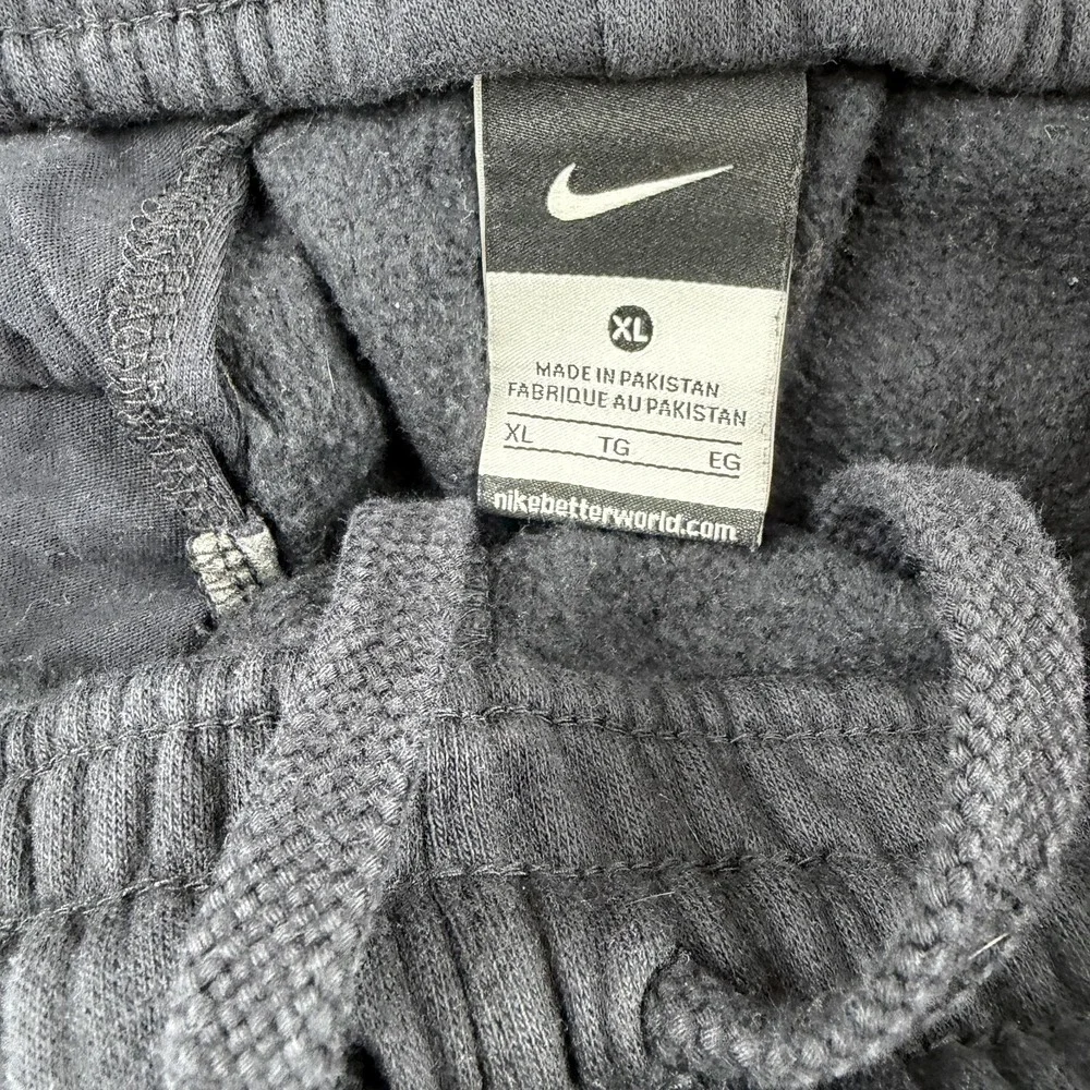 Nike Cargo Sweatpants Mens XL Black Fleece Jogger Pants Elastic Y2K 487328-010